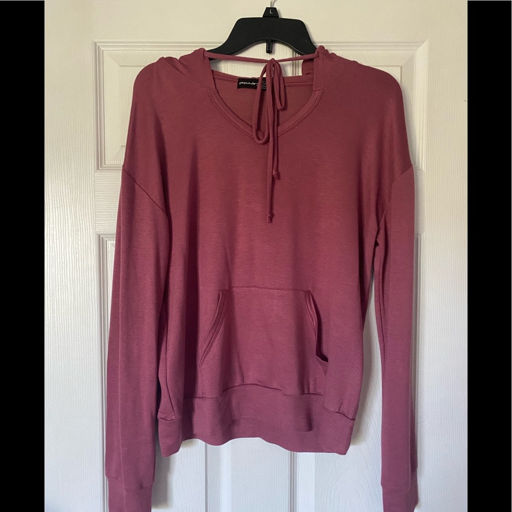 Juniors VNeck Pullover Hoodie L